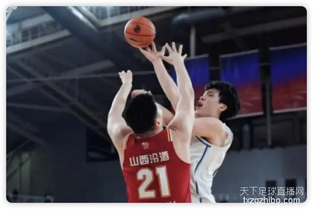 杨瀚森13+6+6韦瑟斯庞27分 青岛主场大胜宁波